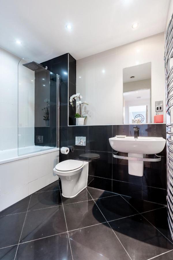 Lovely 2Br Apt In Sheffield City Centre Esterno foto